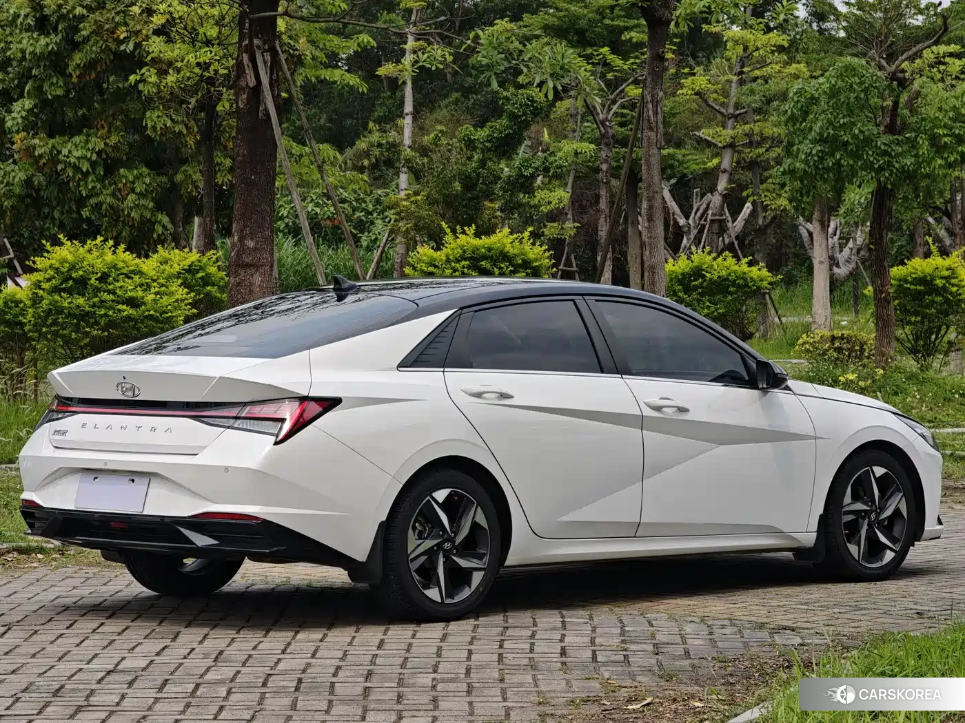 Hyundai Elantra id 4547466 из Китая 7