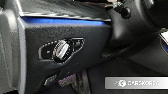 Mercedes-Benz E-Class W213 id 4360632 из Кореи 7