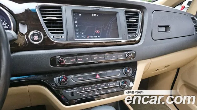 Kia The New Carnival id 2712272 из Кореи 7