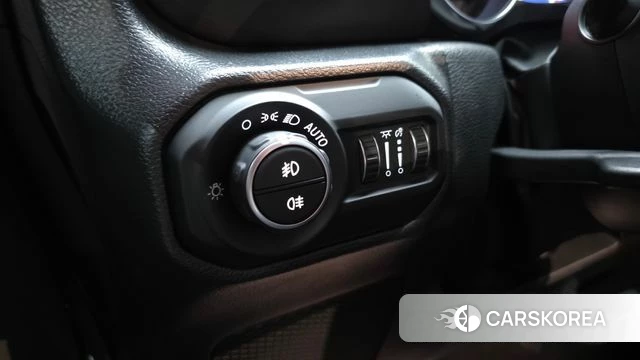 Jeep Wrangler (JL) id 4329884 из Кореи 7