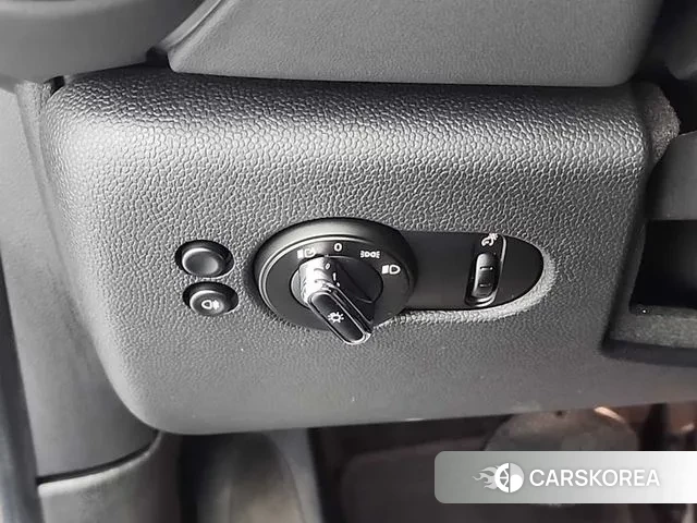 Mini Cooper S id 3316967 из Кореи 7