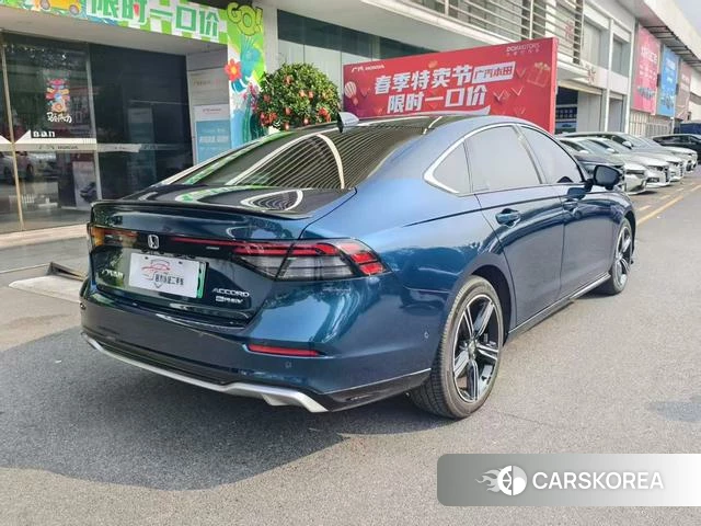 Honda Accord PHEV id 3907820 из Китая 7