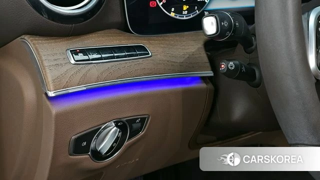 Mercedes-Benz E-Class W213 id 3813976 из Кореи 7