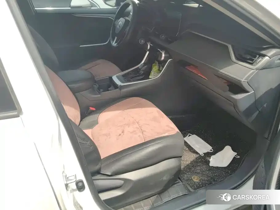 Toyota RAV4 id 4622604 из Китая 7