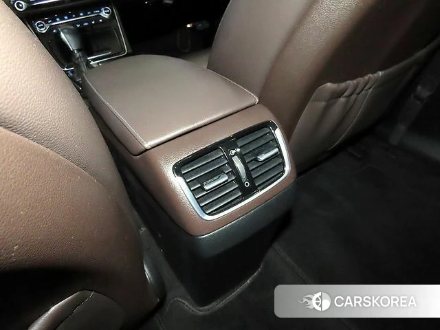 Hyundai Grandeur IG id 4339855 из Кореи 7