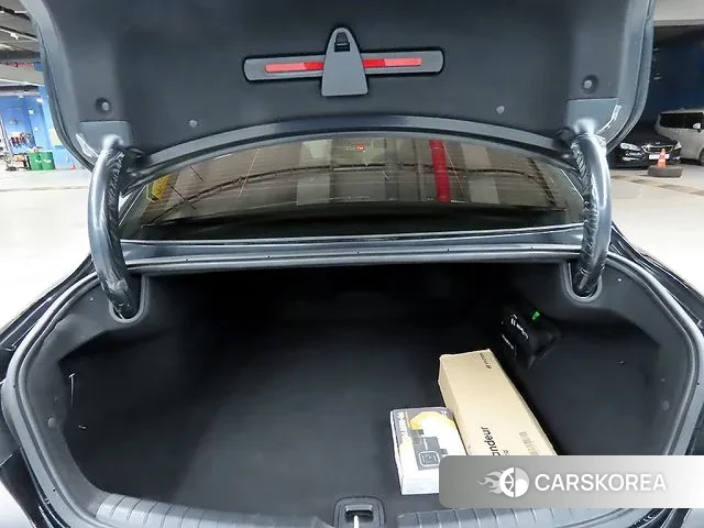 Hyundai The New Grandeur IG Hybrid id 3053662 из Кореи 7