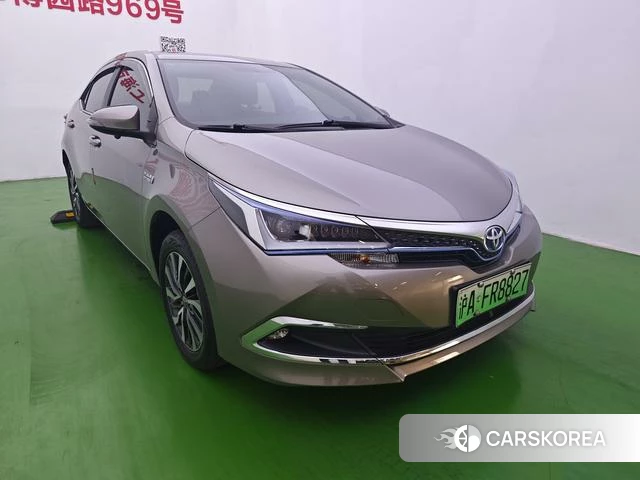 Toyota Corolla dual engine E+ id 4211102 из Китая 7