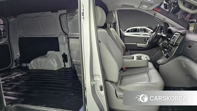 Hyundai The New Grand Starex id 4447673 из Кореи 7