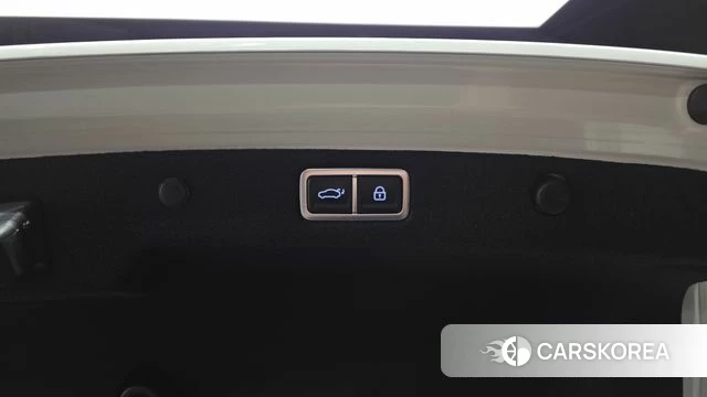 Hyundai Grandeur Hybrid (GN7) id 4469098 из Кореи 7