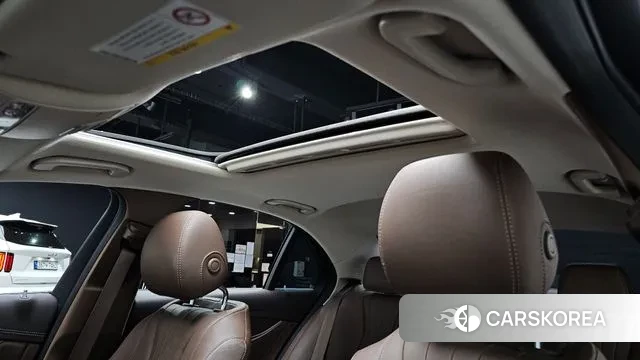 Mercedes-Benz E-Class W213 id 3616972 из Кореи 7