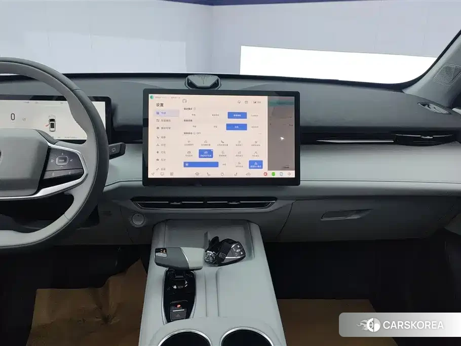 Chang'an Changan UNI-Z New Energy id 4570293 из Китая 7