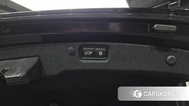 Kia K7 Premier Hybrid id 4434611 из Кореи 7