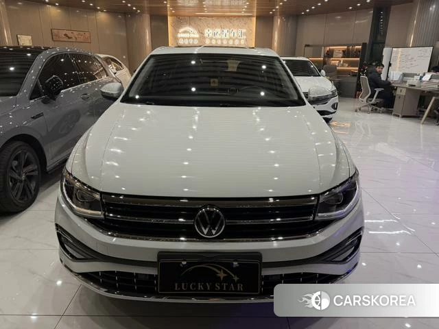 Volkswagen Bora id 4199051 из Китая 7