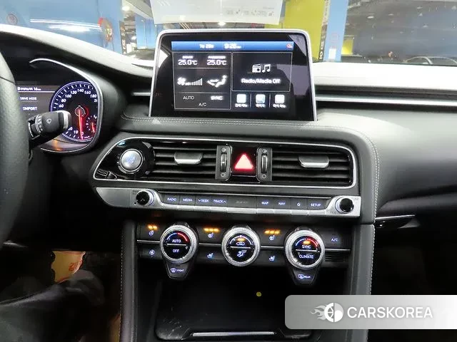 Genesis G70 id 3636086 из Кореи 7