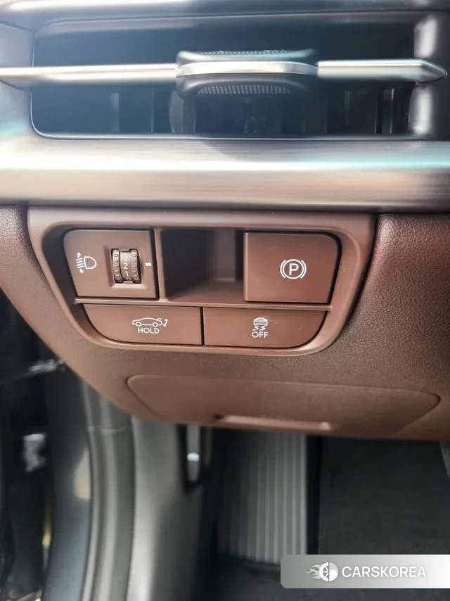 Hyundai Grandeur (GN7) id 3236980 из Кореи 7