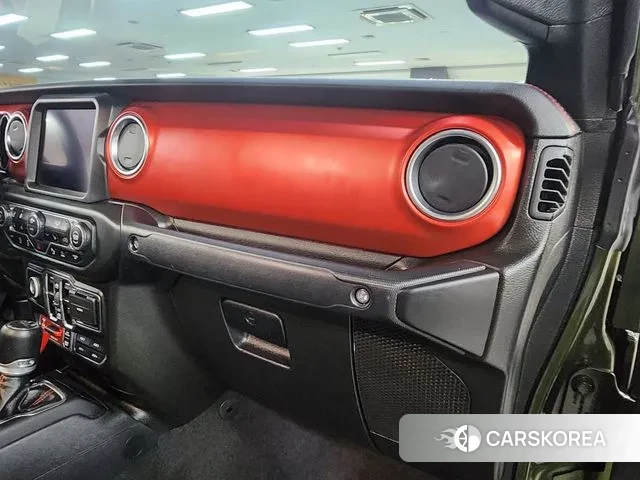 Jeep Gladiator (JT) id 3787965 из Кореи 7