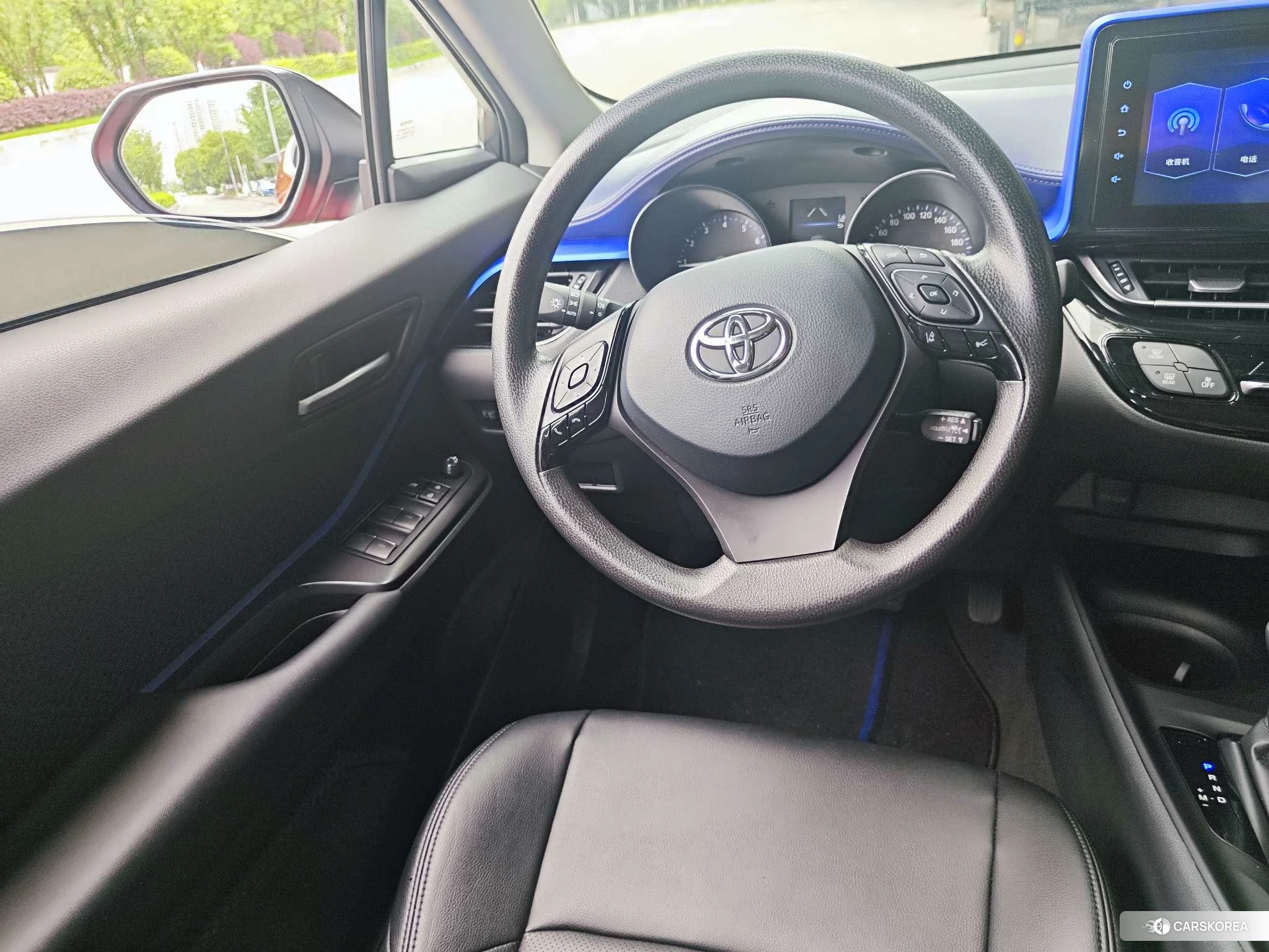 Toyota C-HR id 4452923 из Китая 7