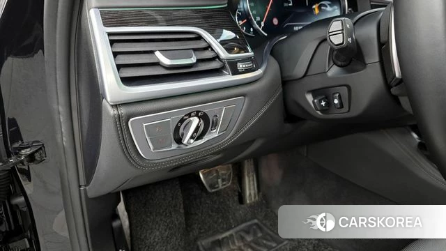 BMW 7 Series (G11) id 3899688 из Кореи 7