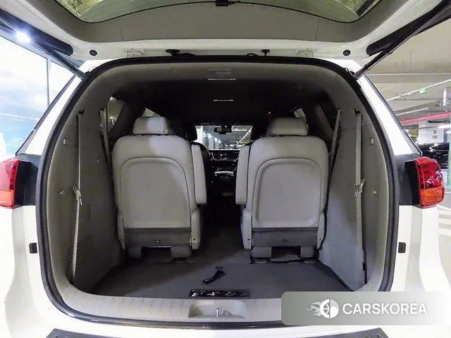 Kia The New Carnival id 3139560 из Кореи 7