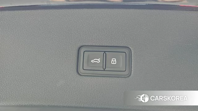 Audi Q8 (4M) id 4863855 из Кореи 7