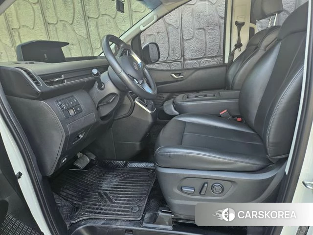 Hyundai Staria id 4392590 из Кореи 7