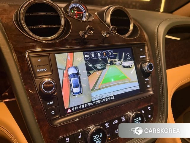 Bentley Bentayga id 3808107 из Кореи 7