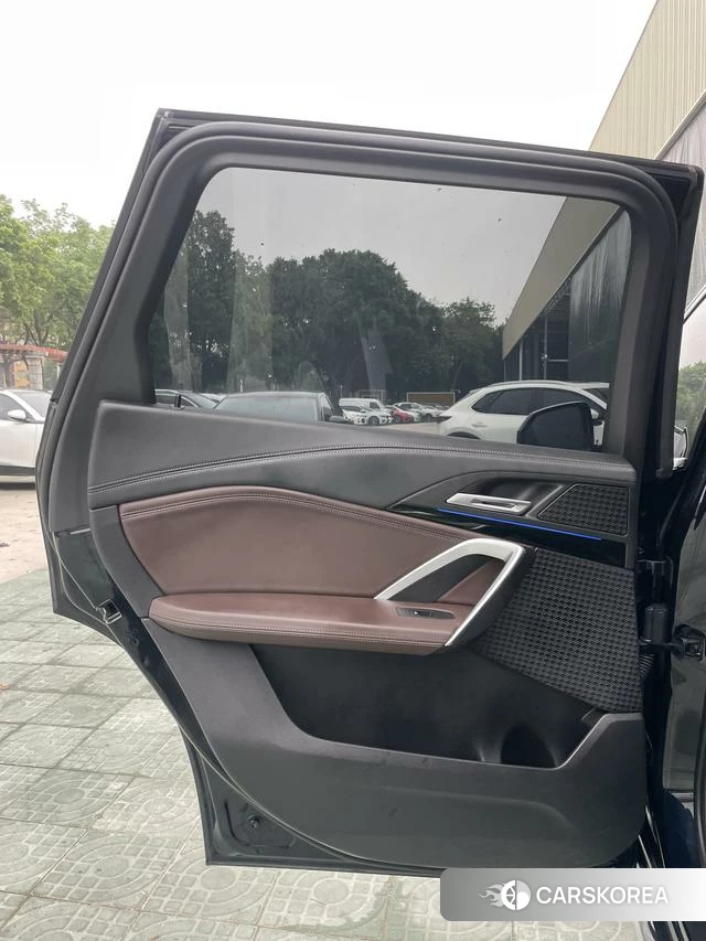 BMW X1 id 4298402 из Китая 7