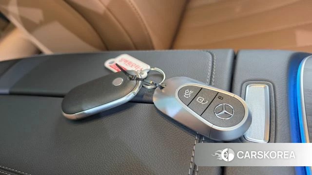 Mercedes-Benz E-Class W214 id 4719846 из Кореи 7