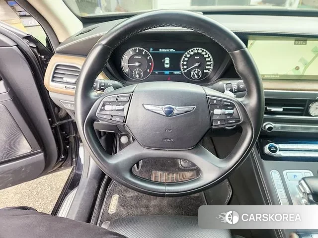 Genesis G90 id 3018349 из Кореи 7