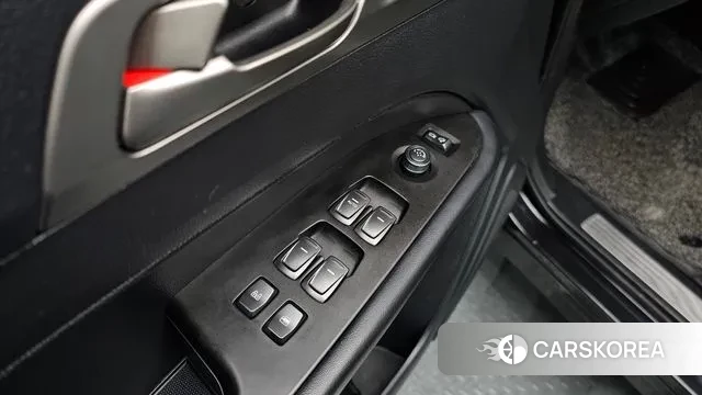 Ssangyong Rexton Sports id 3651898 из Кореи 7