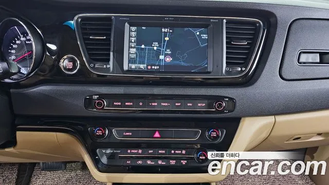 Kia The New Carnival id 2807863 из Кореи 7