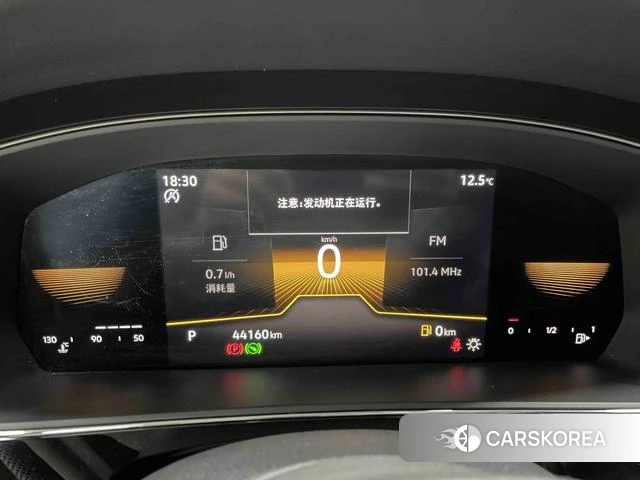 Volkswagen Passat id 4263093 из Китая 7