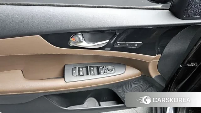 Kia Come New K3 id 3773080 из Кореи 7