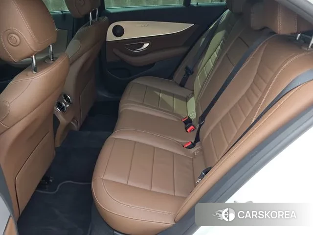 Mercedes-Benz E-Class W213 id 3214229 из Кореи 7