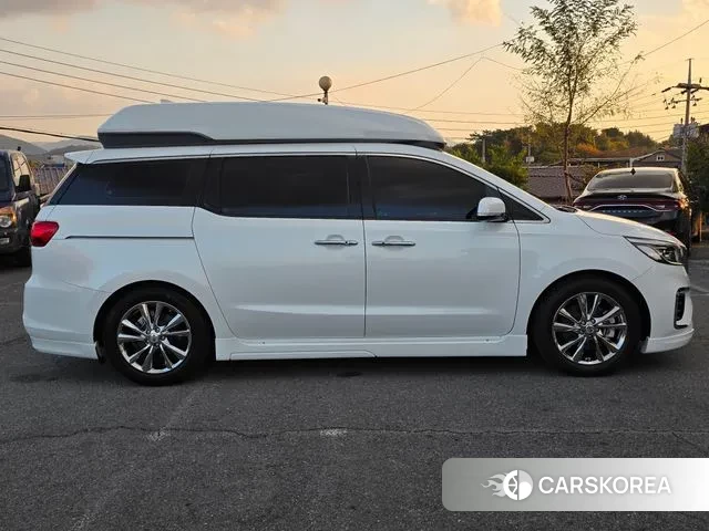 Kia The New Carnival id 3374604 из Кореи 7