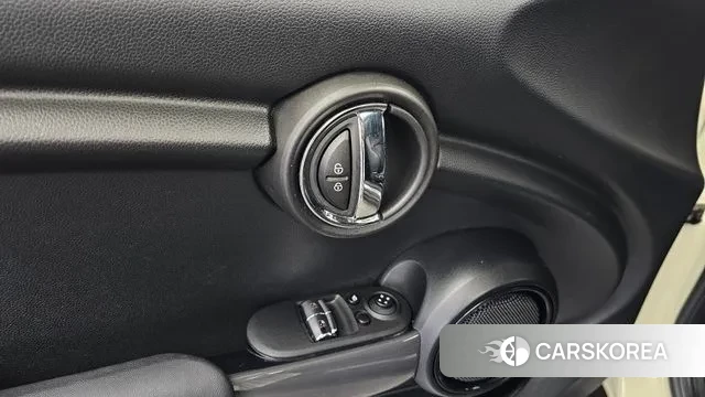 Mini Cooper id 3390881 из Кореи 7