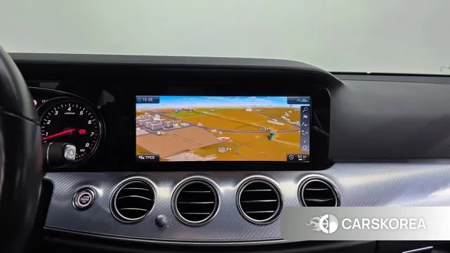 Mercedes-Benz E-Class W213 id 3489242 из Кореи 7