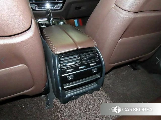 BMW 5 Series (G30) id 4856264 из Кореи 7