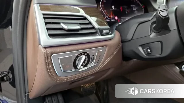 BMW 7 Series (G11) id 3772508 из Кореи 7