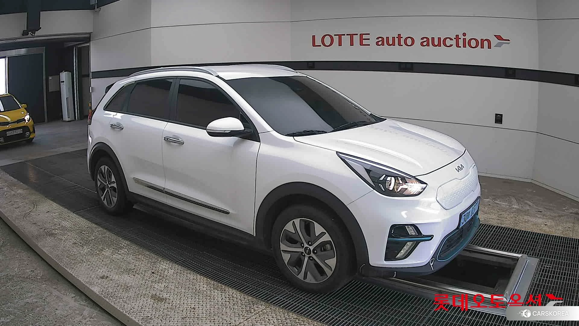 Kia Niro EV id 3882164 из Кореи 7