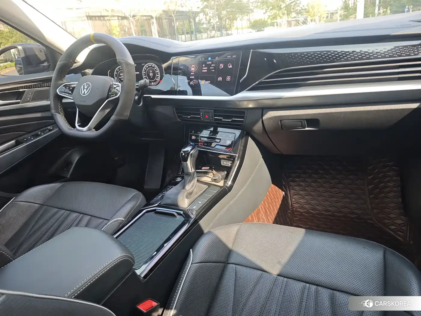 Volkswagen Passat id 4606966 из Китая 7