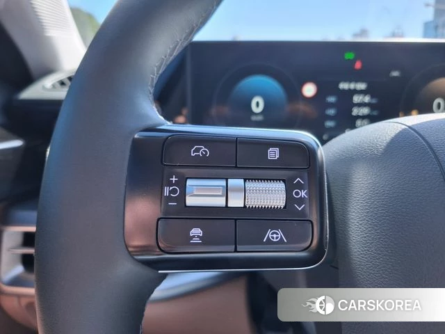 Hyundai Grandeur (GN7) id 4941790 из Кореи 7