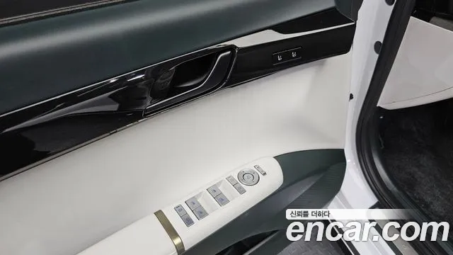 Hyundai Grandeur Hybrid (GN7) id 2715274 из Кореи 7