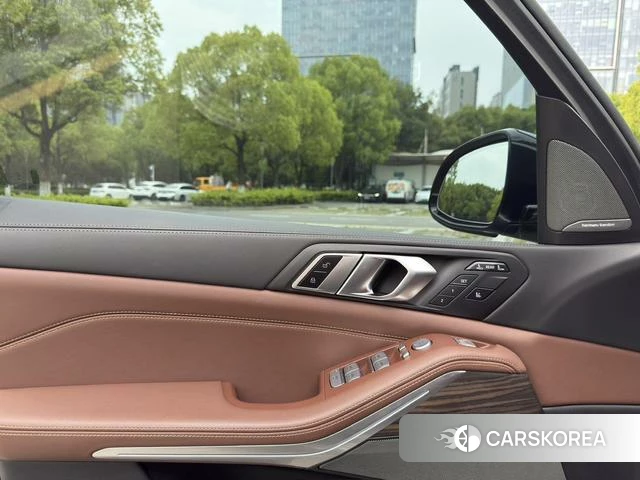 BMW X7 id 4341576 из Китая 7
