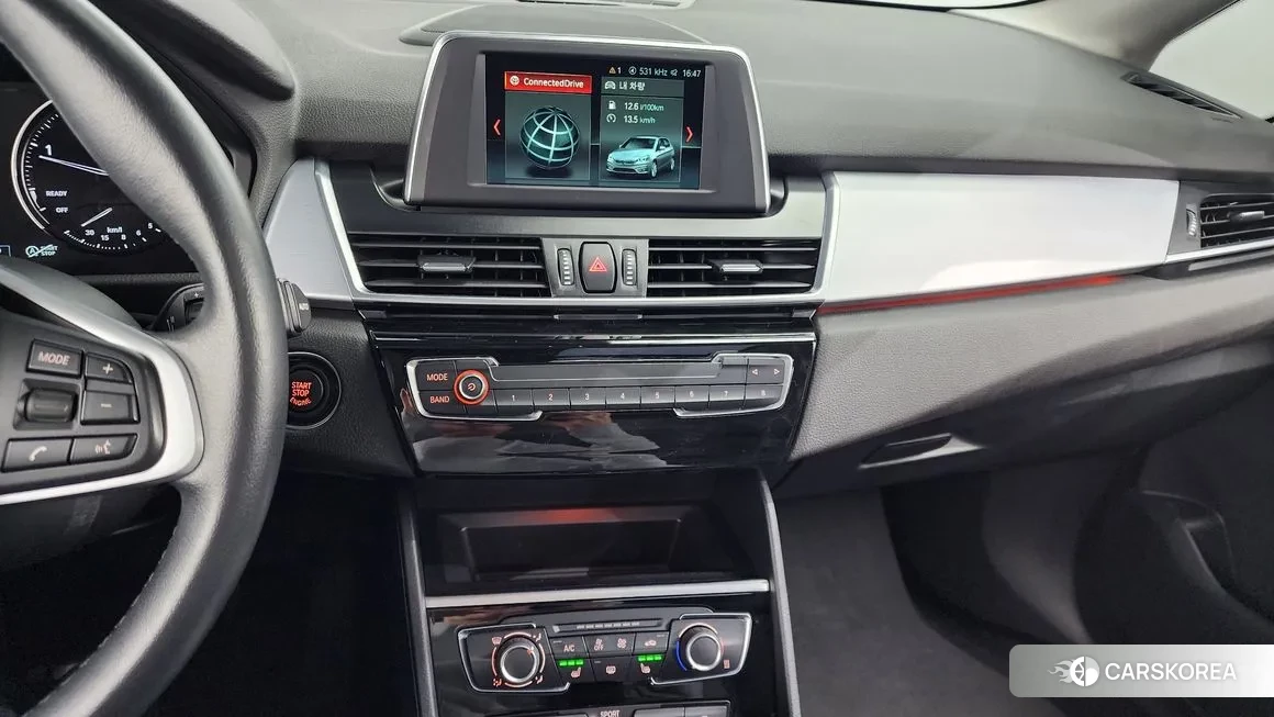 BMW 2 Series Active Tourer (F45) id 2138807 из Кореи 7