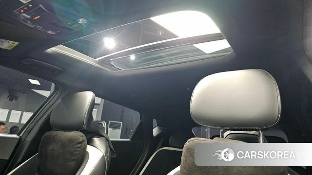 Kia EV6 2021 Серебристо-серый из Кореи, фото 6