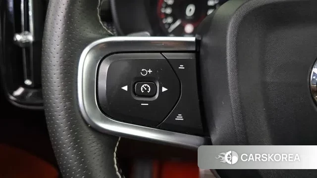 Volvo XC40 id 3107347 из Кореи 7