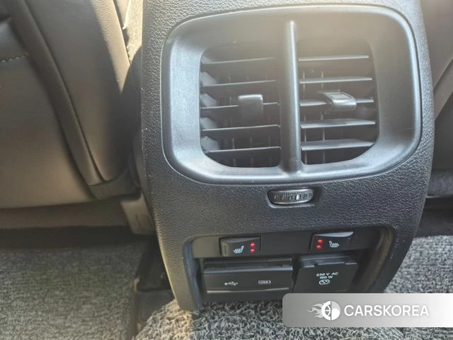 Jeep Cherokee (KL) id 4298814 из Кореи 7