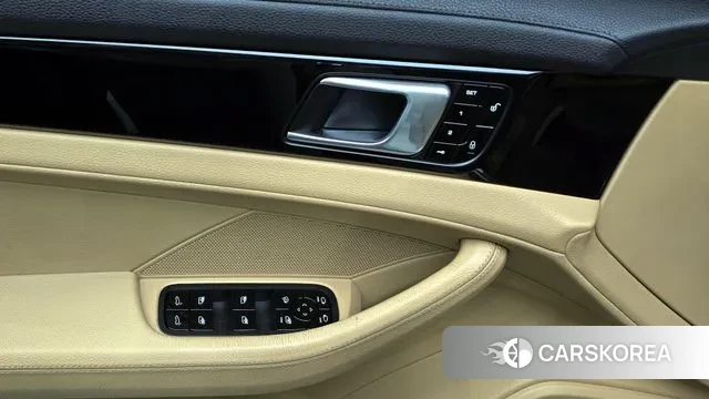Porsche Panamera (971) id 3000630 из Кореи 7