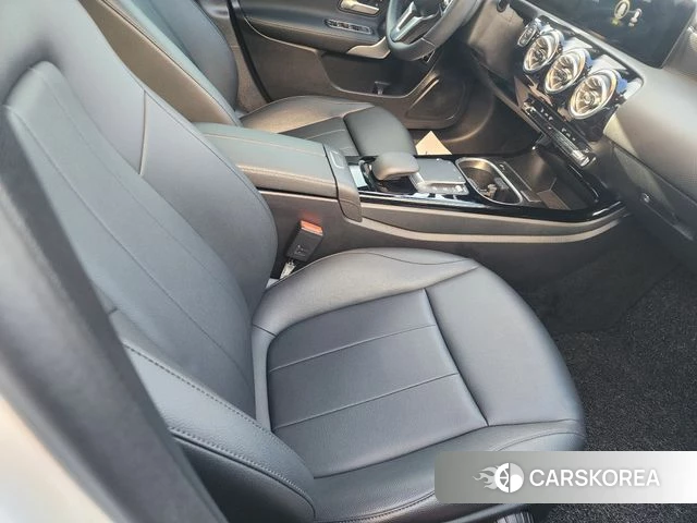 Mercedes-Benz A-Class W177 id 3923205 из Кореи 7